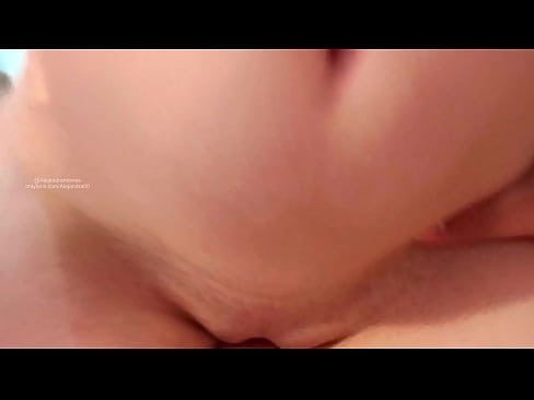 ❤️ Sleeping in my sister's room and that's how I woke up Quality sex at en-gb.sexflashgame.ru ❤